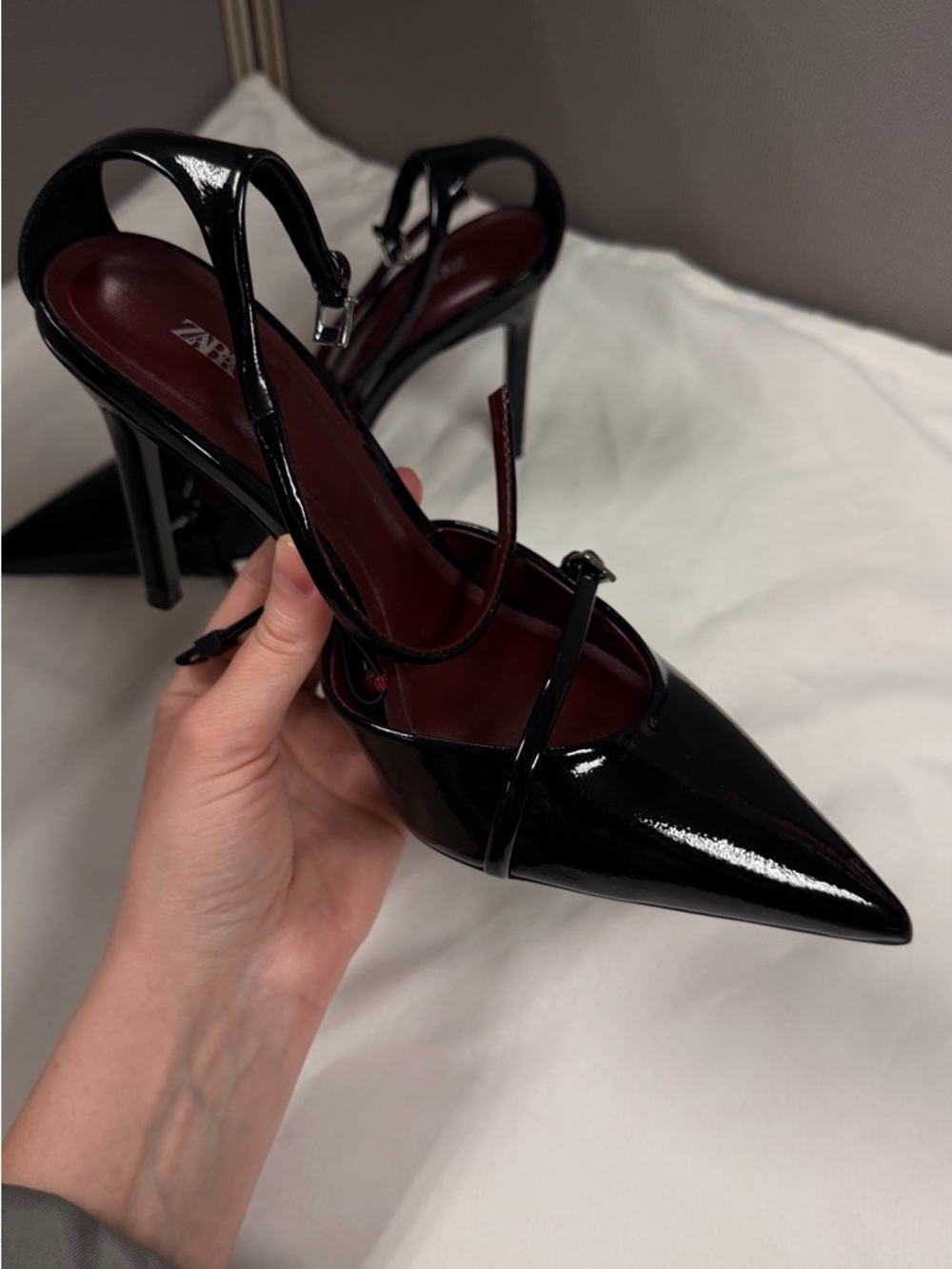 Zara Black High-heel shoes with a patent-effect top - Picture 4 of 9